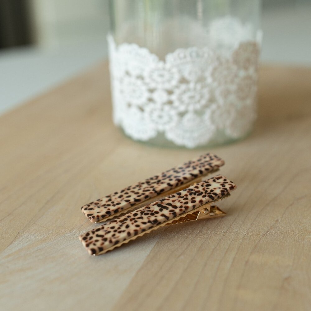 🆕 Brown Dot Hair Clips - Set of 2